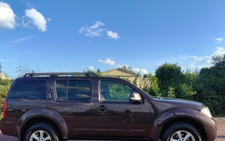 Nissan Pathfinder, 2011 год, 1 550 000 рублей, 2 фотография
