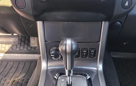 Nissan Pathfinder, 2011 год, 1 550 000 рублей, 13 фотография