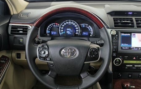 Toyota Camry, 2013 год, 1 950 000 рублей, 13 фотография