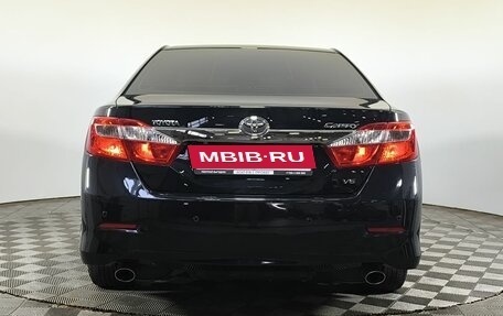Toyota Camry, 2013 год, 1 950 000 рублей, 5 фотография