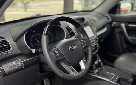 KIA Sorento II рестайлинг, 2013 год, 1 990 000 рублей, 9 фотография