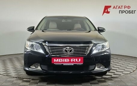 Toyota Camry, 2013 год, 1 950 000 рублей, 2 фотография