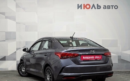 Hyundai Solaris II рестайлинг, 2021 год, 1 490 000 рублей, 8 фотография