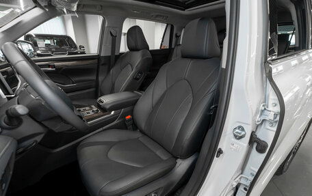 Toyota Highlander, 2025 год, 5 500 000 рублей, 9 фотография