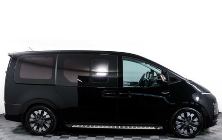 Hyundai Staria, 2021 год, 5 390 000 рублей, 4 фотография