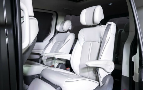 Hyundai Staria, 2021 год, 5 390 000 рублей, 13 фотография
