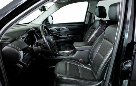 Chevrolet Traverse II, 2018 год, 2 598 000 рублей, 14 фотография