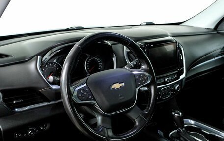 Chevrolet Traverse II, 2018 год, 2 598 000 рублей, 15 фотография