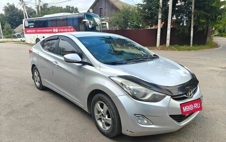 Hyundai Avante, 2010 год, 700 000 рублей, 2 фотография
