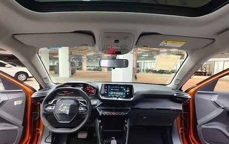 Peugeot 2008 II, 2022 год, 1 850 008 рублей, 15 фотография