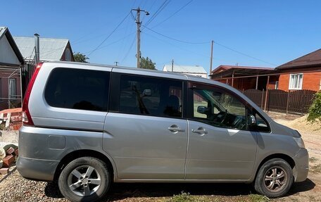 Nissan Serena III, 2009 год, 950 000 рублей, 4 фотография