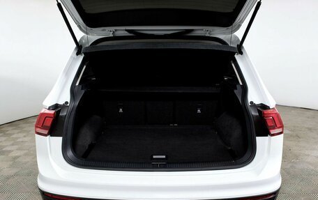 Volkswagen Tiguan II, 2019 год, 2 068 000 рублей, 12 фотография
