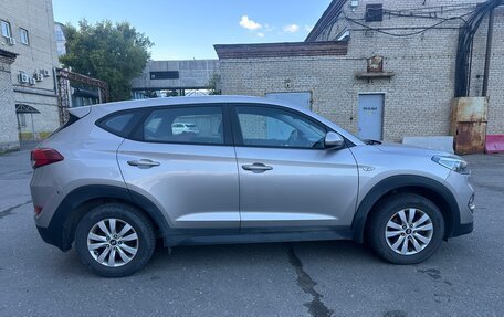 Hyundai Tucson III, 2016 год, 2 250 000 рублей, 9 фотография