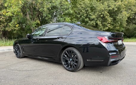 BMW 7 серия, 2019 год, 4 600 000 рублей, 12 фотография