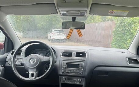 Volkswagen Polo VI (EU Market), 2013 год, 1 100 000 рублей, 12 фотография