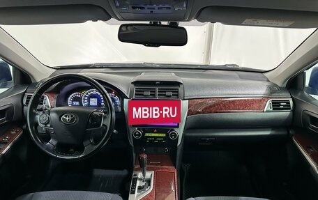 Toyota Camry, 2014 год, 1 700 000 рублей, 14 фотография