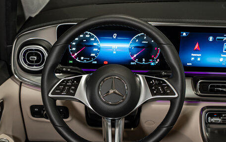 Mercedes-Benz V-Класс, 2024 год, 14 317 000 рублей, 15 фотография