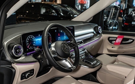 Mercedes-Benz V-Класс, 2024 год, 14 317 000 рублей, 12 фотография