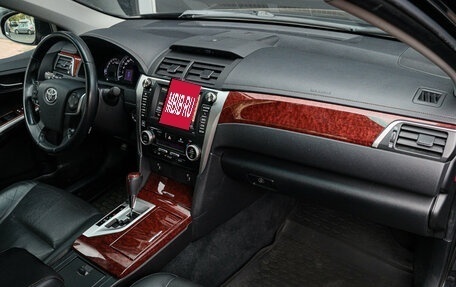 Toyota Camry, 2013 год, 1 830 000 рублей, 7 фотография