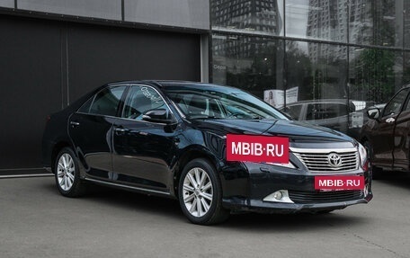 Toyota Camry, 2013 год, 1 830 000 рублей, 3 фотография