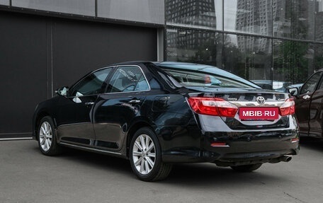 Toyota Camry, 2013 год, 1 830 000 рублей, 6 фотография