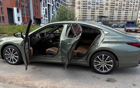 Lexus ES VII, 2021 год, 4 500 000 рублей, 10 фотография