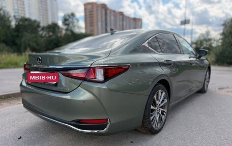 Lexus ES VII, 2021 год, 4 500 000 рублей, 7 фотография
