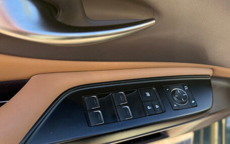 Lexus ES VII, 2021 год, 4 500 000 рублей, 15 фотография