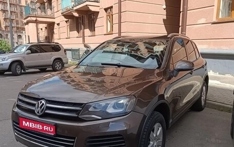 Volkswagen Touareg III, 2010 год, 1 970 000 рублей, 1 фотография