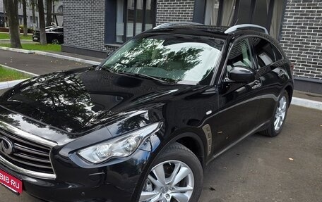 Infiniti QX70, 2014 год, 1 950 000 рублей, 3 фотография