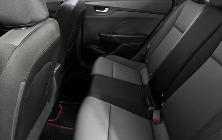 Hyundai Solaris II рестайлинг, 2017 год, 1 200 000 рублей, 11 фотография