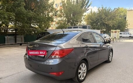 Hyundai Solaris II рестайлинг, 2015 год, 1 219 000 рублей, 5 фотография