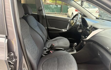Hyundai Solaris II рестайлинг, 2015 год, 1 219 000 рублей, 14 фотография