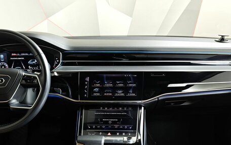 Audi A8, 2019 год, 5 000 000 рублей, 15 фотография