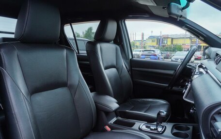 Toyota Hilux VIII, 2021 год, 5 270 000 рублей, 13 фотография