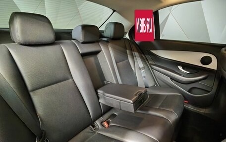 Mercedes-Benz E-Класс, 2021 год, 3 300 000 рублей, 17 фотография