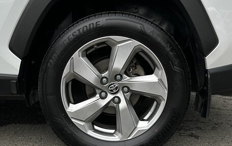 Toyota RAV4, 2021 год, 3 300 000 рублей, 16 фотография