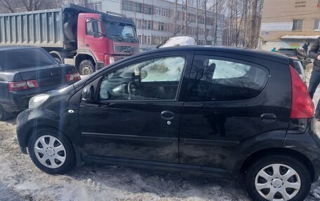 Peugeot 107 I рестайлинг, 2010 год, 250 000 рублей, 5 фотография