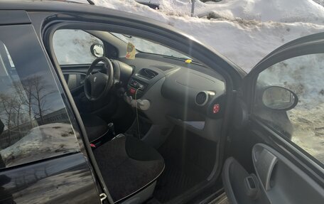 Peugeot 107 I рестайлинг, 2010 год, 250 000 рублей, 7 фотография