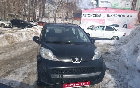 Peugeot 107 I рестайлинг, 2010 год, 250 000 рублей, 2 фотография