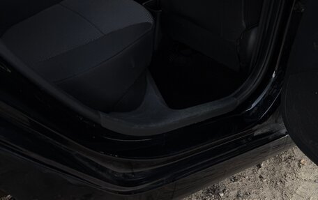 Hyundai Solaris II рестайлинг, 2011 год, 830 000 рублей, 16 фотография