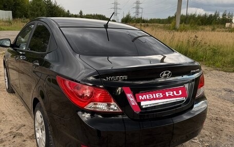 Hyundai Solaris II рестайлинг, 2011 год, 830 000 рублей, 13 фотография