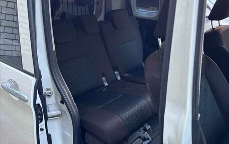 Toyota Roomy I, 2022 год, 920 000 рублей, 9 фотография