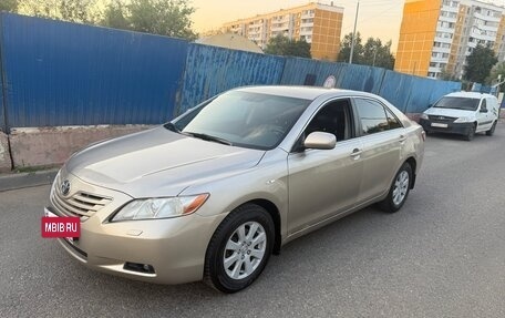 Toyota Camry, 2006 год, 749 000 рублей, 2 фотография