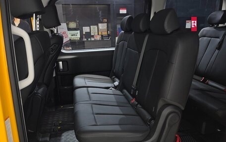 Hyundai Staria, 2024 год, 4 735 000 рублей, 6 фотография