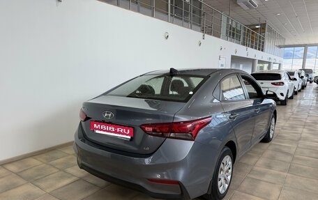 Hyundai Solaris II рестайлинг, 2017 год, 1 250 000 рублей, 4 фотография