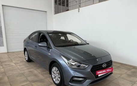 Hyundai Solaris II рестайлинг, 2017 год, 1 250 000 рублей, 2 фотография