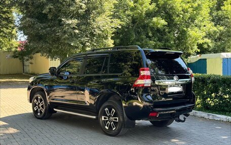 Toyota Land Cruiser Prado 150 рестайлинг 2, 2013 год, 3 350 000 рублей, 6 фотография