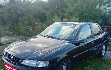 Opel Vectra B рестайлинг, 1997 год, 350 000 рублей, 3 фотография