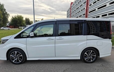 Honda Stepwgn IV, 2021 год, 2 350 000 рублей, 6 фотография